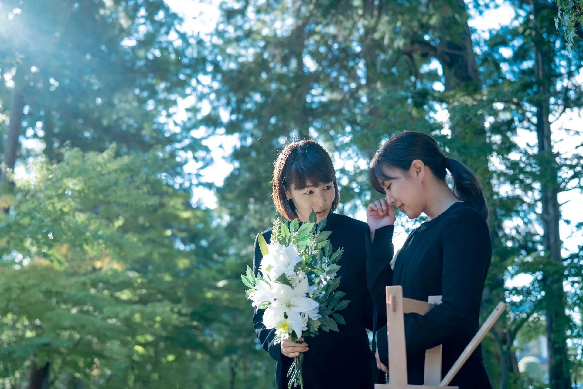 葬儀のタイミングはどう決める？一般的な日程と注意点をわかりやすく解説
