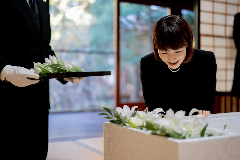 家族葬・直葬・一日葬の違い｜今どきの供養スタイルとは？