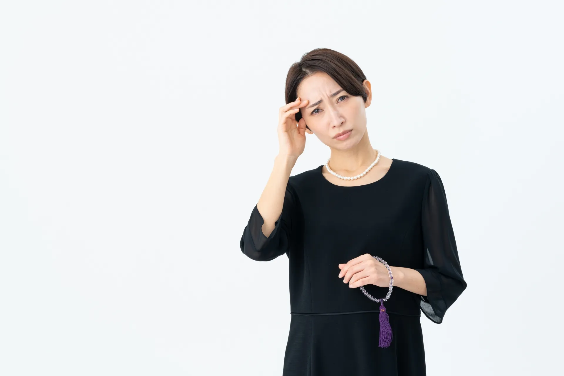 お墓が遠くてお参りできない…供養の新しいカタチと今選ばれている選択肢とは？